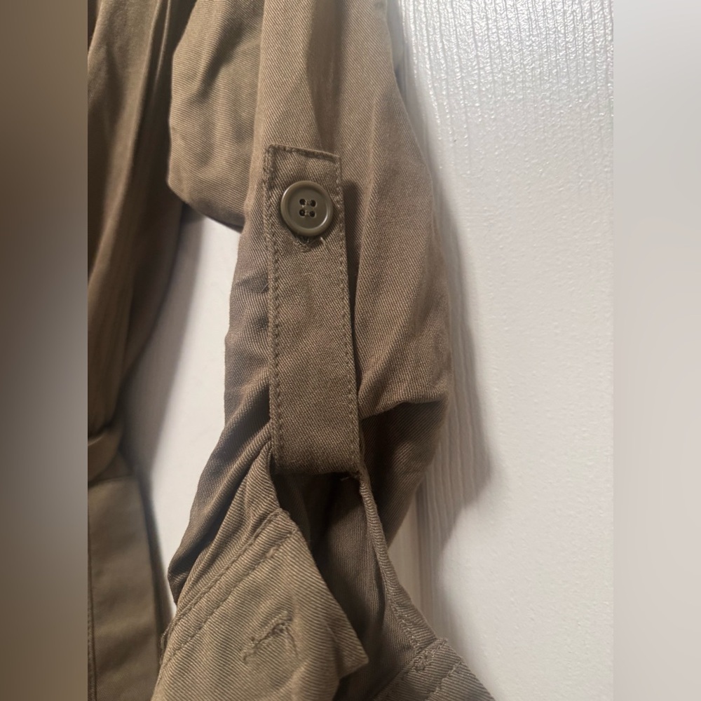 Carly Jean Los Angeles Olive Green Trench - Picture 2 of 10